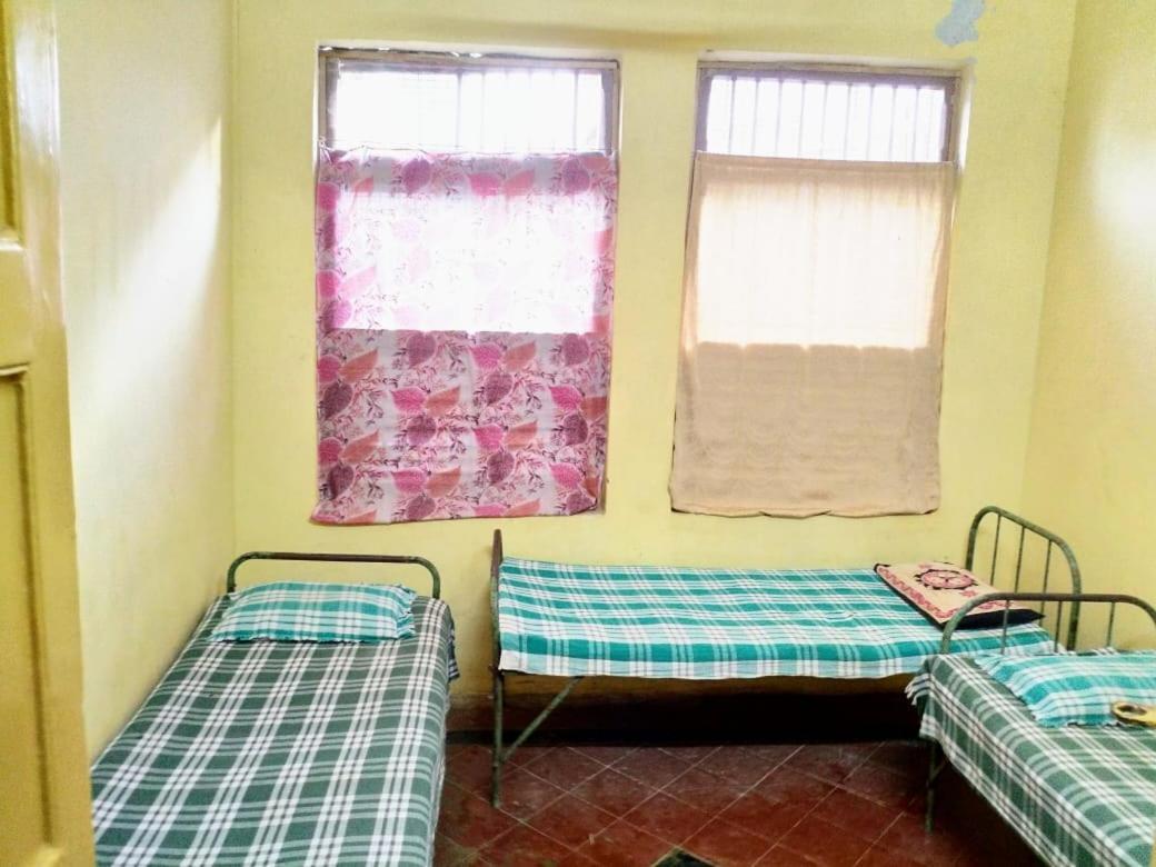 New Joshi Lodging House Hostel - Mumbai — Photos 1